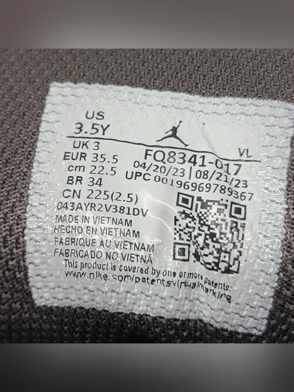 Jordan 1 Mid SE GS 